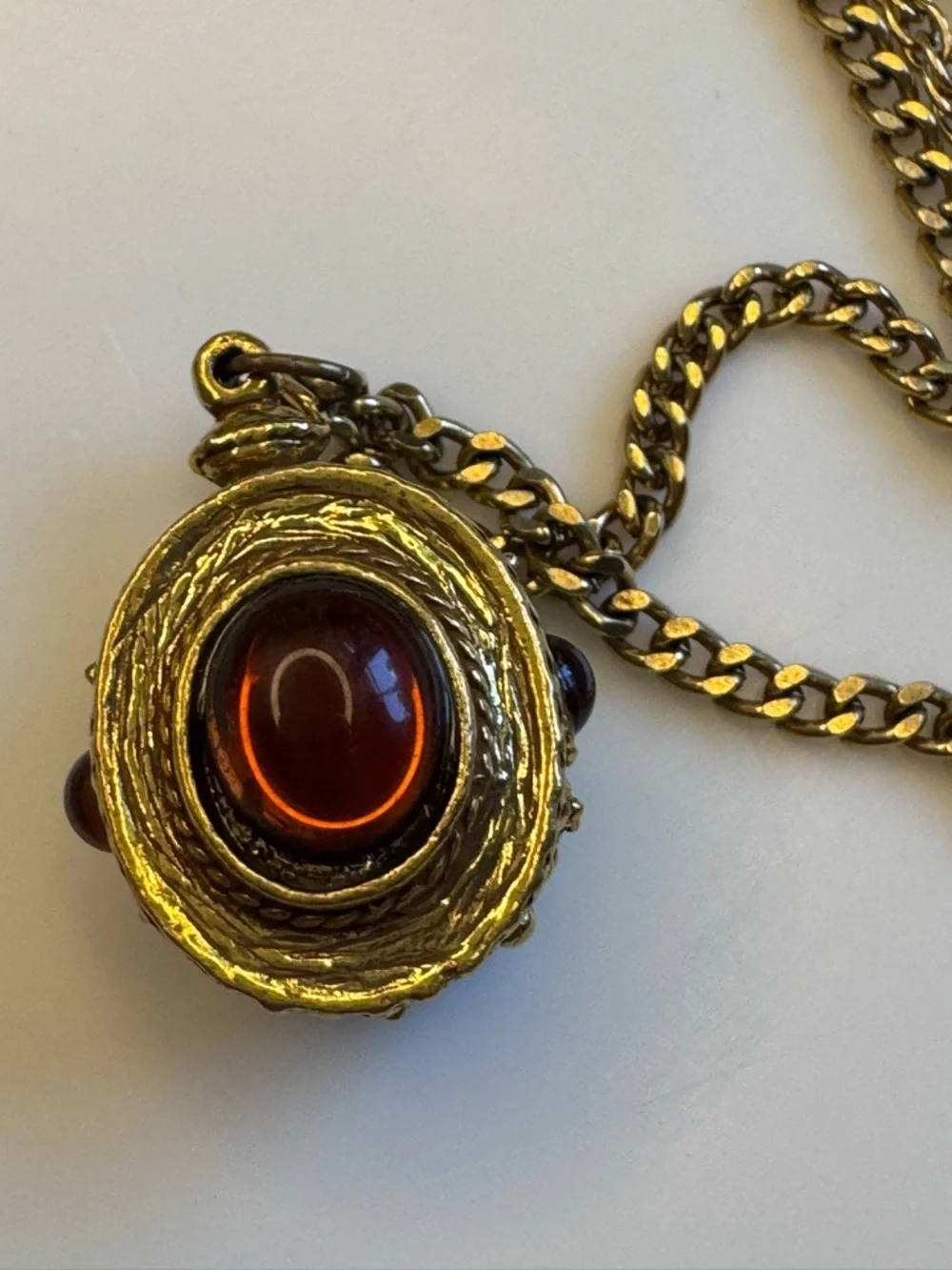 Goldette vintage Layered Gold-Tone Necklace with amber color Pendant